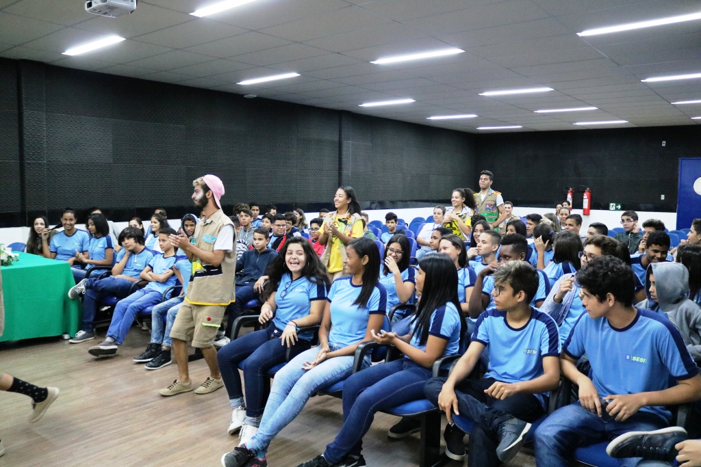 SMTT e parceiros promovem atividade de conscientização no trânsito para estudantes - SMTT Aracaju